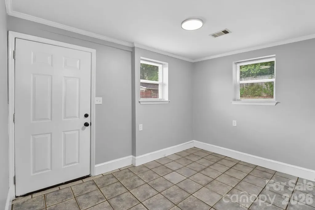 62 Roberta Road SW Concord NC 28027
