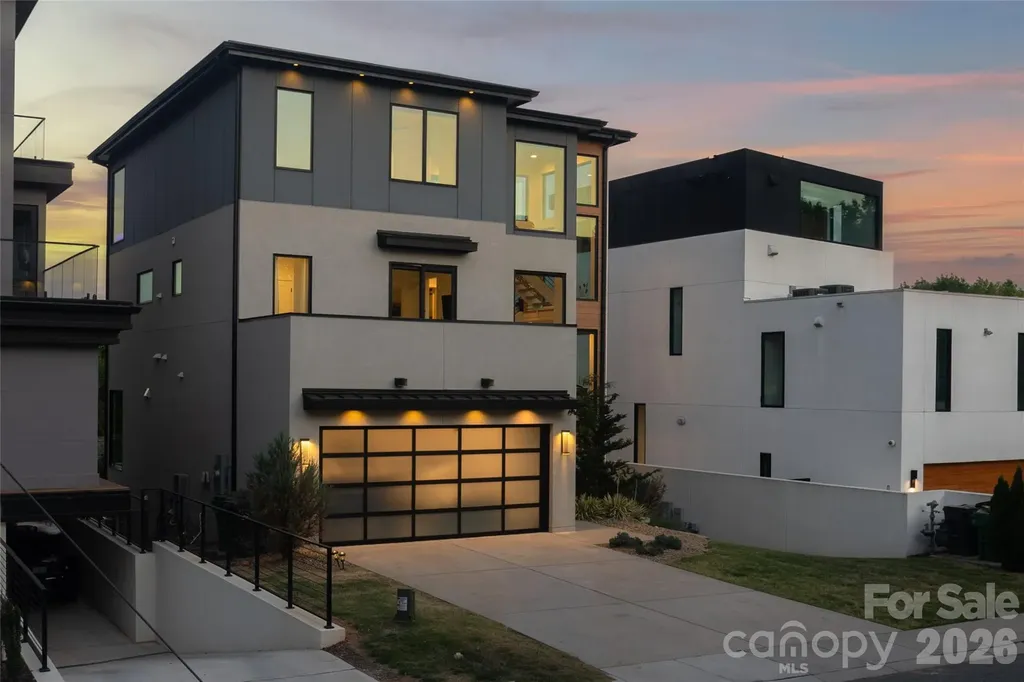 308 Frazier Avenue Charlotte NC 28216