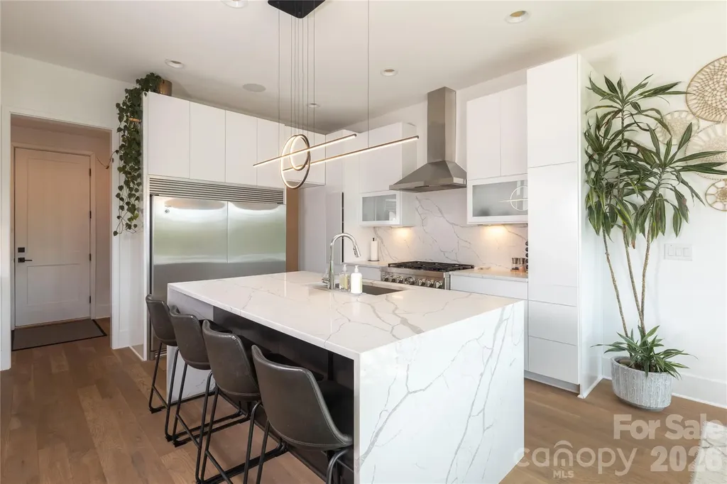 308 Frazier Avenue Charlotte NC 28216