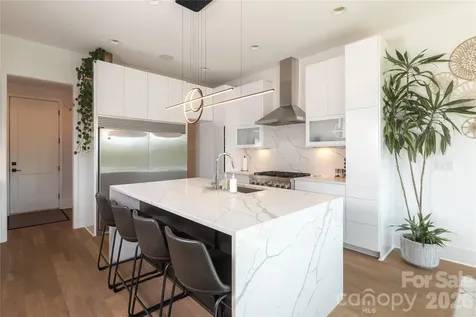 308 Frazier Avenue Charlotte NC 28216