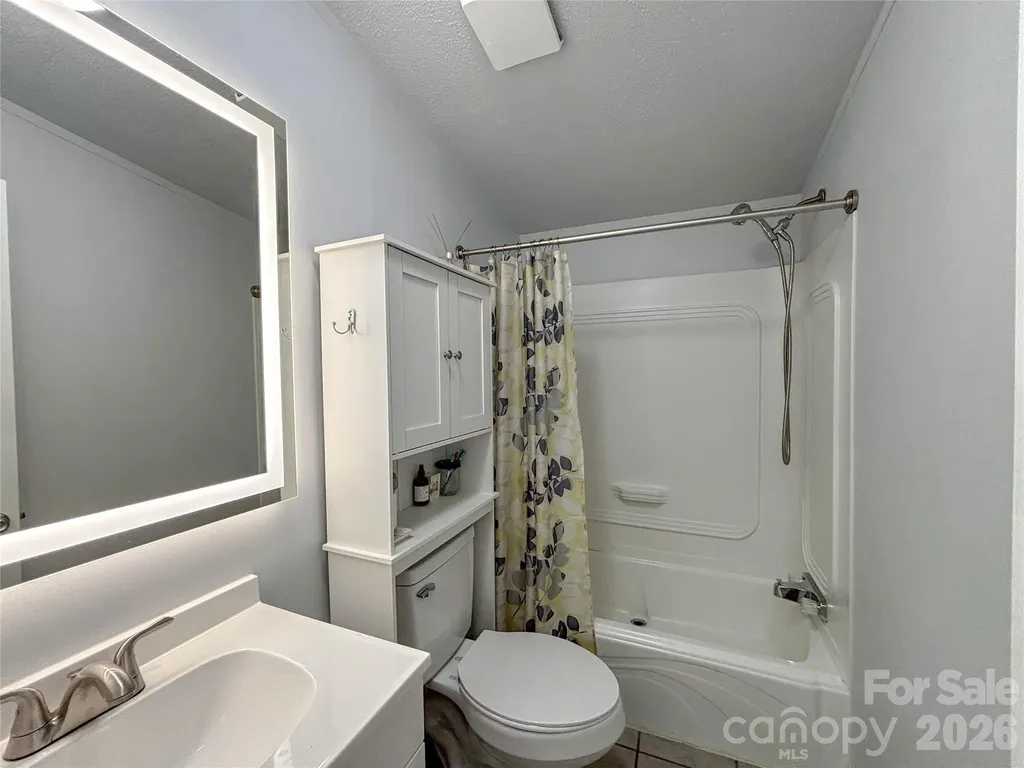 2330 West View Acres Avenue Extension Hickory NC 28601