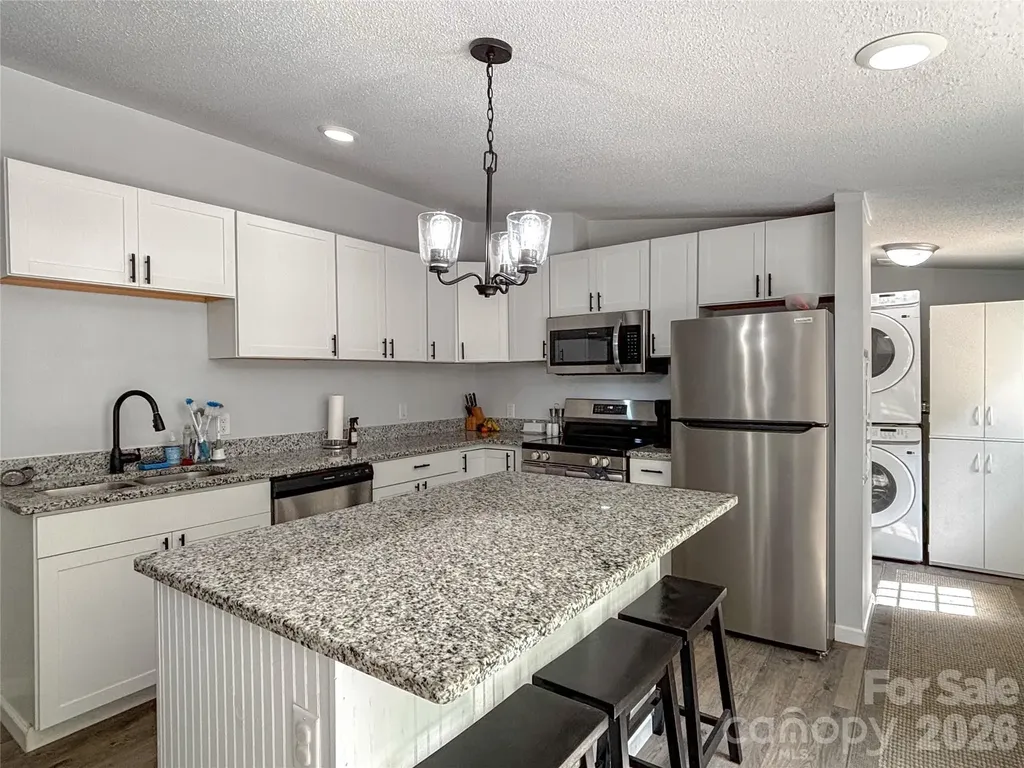 2330 West View Acres Avenue Extension Hickory NC 28601