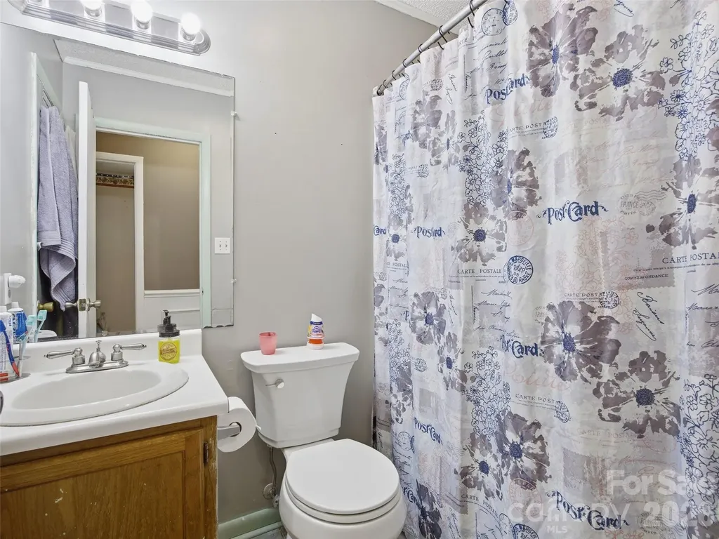 450 Washington Street Forest City NC 28043