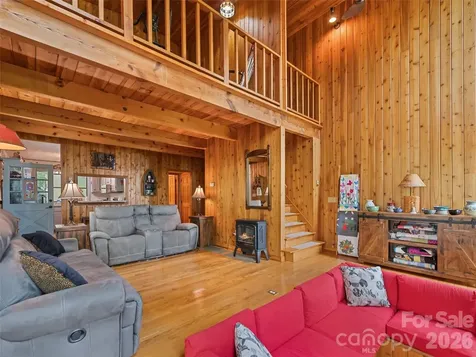 2863 Heath Peak Road Waynesville NC 28785