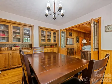 2863 Heath Peak Road Waynesville NC 28785