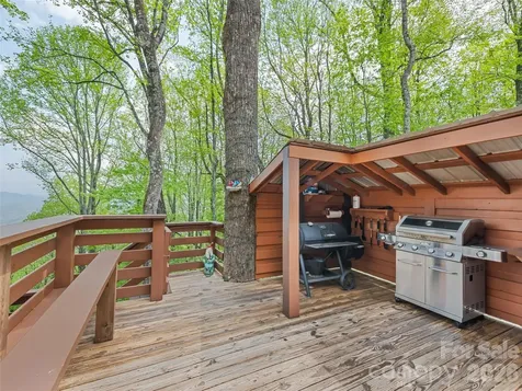 2863 Heath Peak Road Waynesville NC 28785