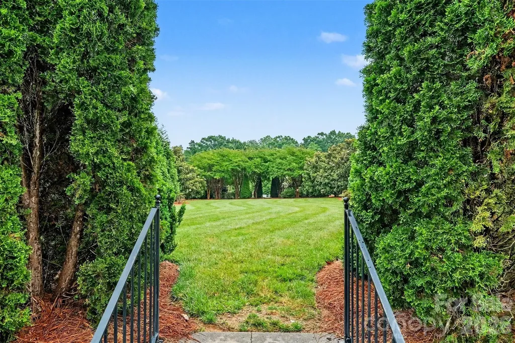 104 Boxtail Way Mooresville NC 28115