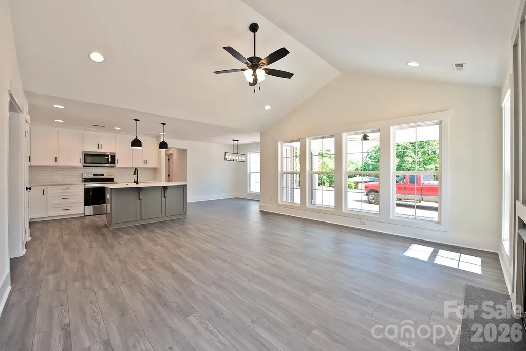 586 Wilhelm Place NE Concord NC 28025