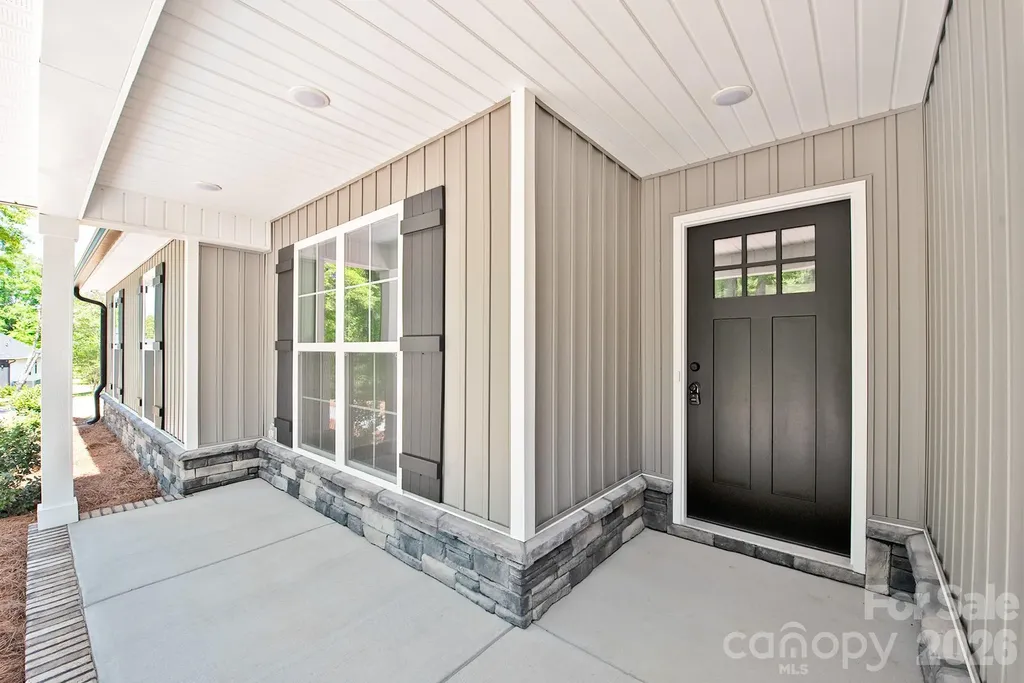 586 Wilhelm Place NE Concord NC 28025