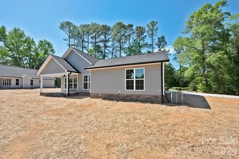586 Wilhelm Place NE Concord NC 28025
