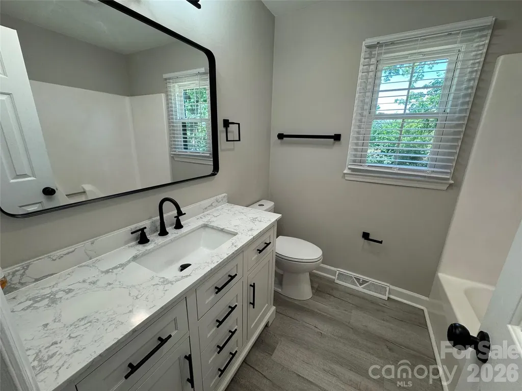 4339 Bathurst Drive Charlotte NC 28227