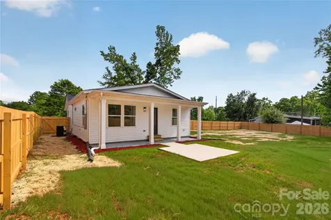 622 W Catawba Avenue Mount Holly NC 28120