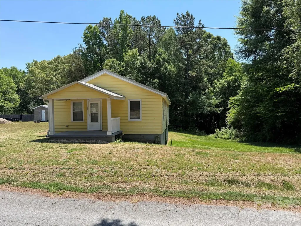 909 Cub Street Kannapolis NC 28081