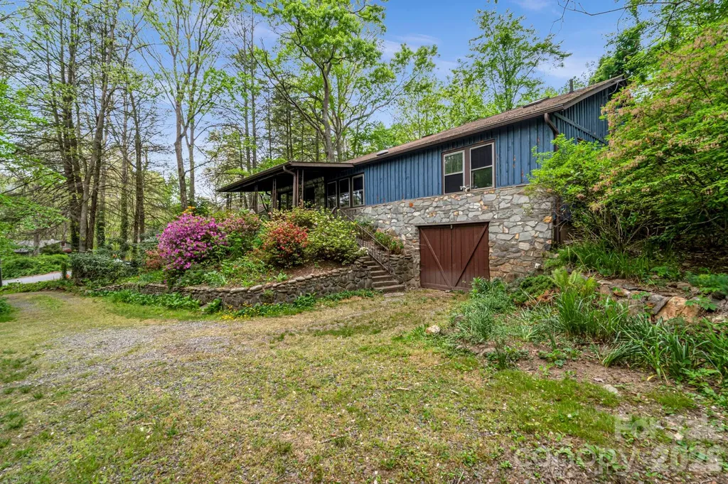 Black Mountain NC, 257 Pine Street