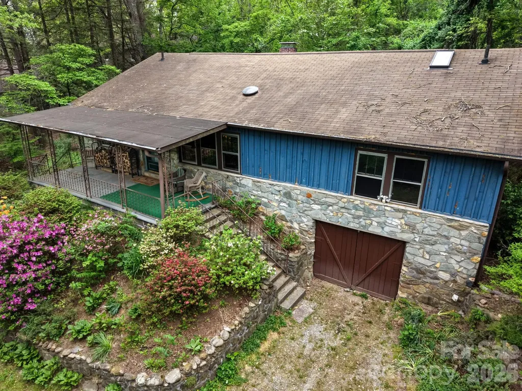 257 Pine Street Black Mountain NC 28711