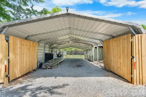 3706 2nd Avenue NW Hickory NC 28601