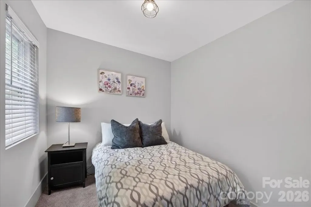 241 Domain Way Charlotte NC 28203