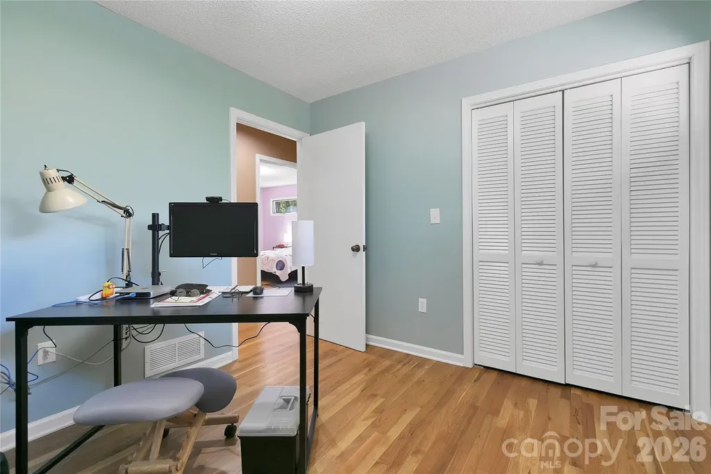 71 Elseetos Drive Brevard NC 28712