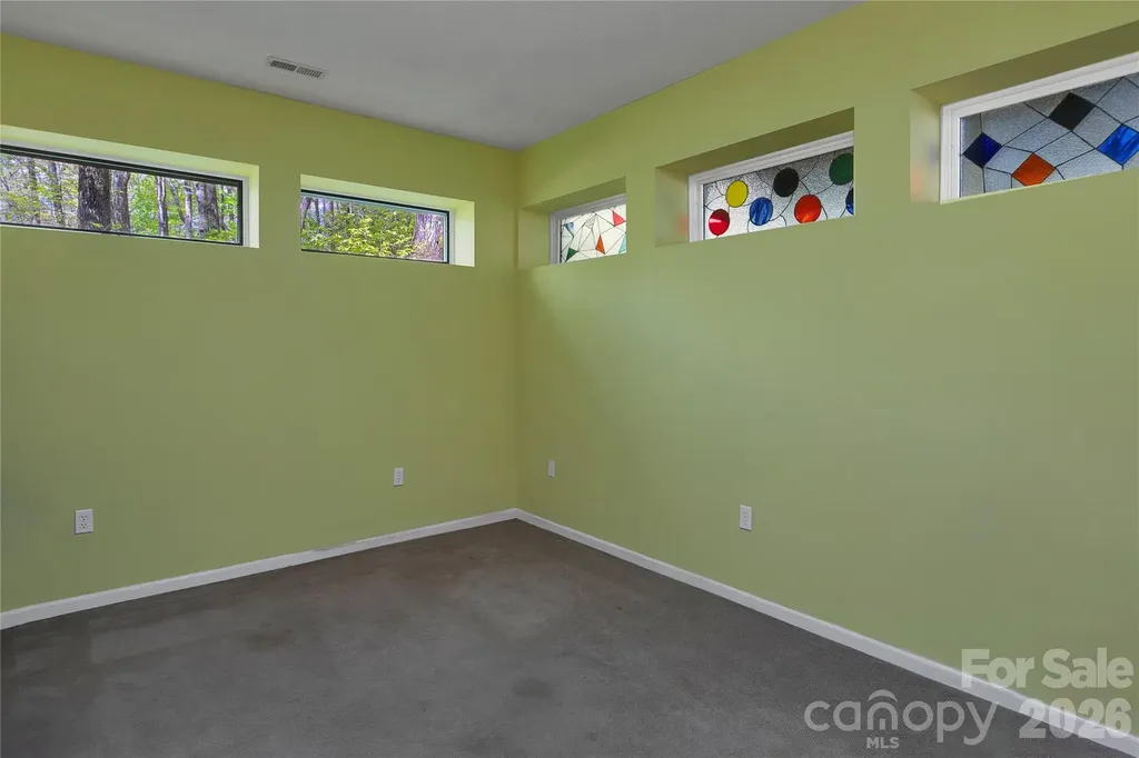 71 Elseetos Drive Brevard NC 28712