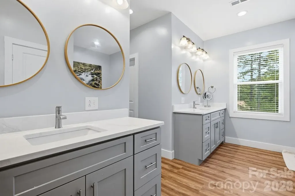 4950 Surfwood Drive Sherrills Ford NC 28673