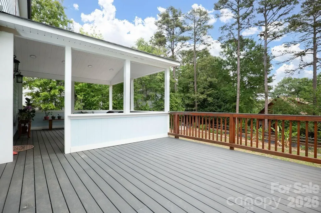 4950 Surfwood Drive Sherrills Ford NC 28673