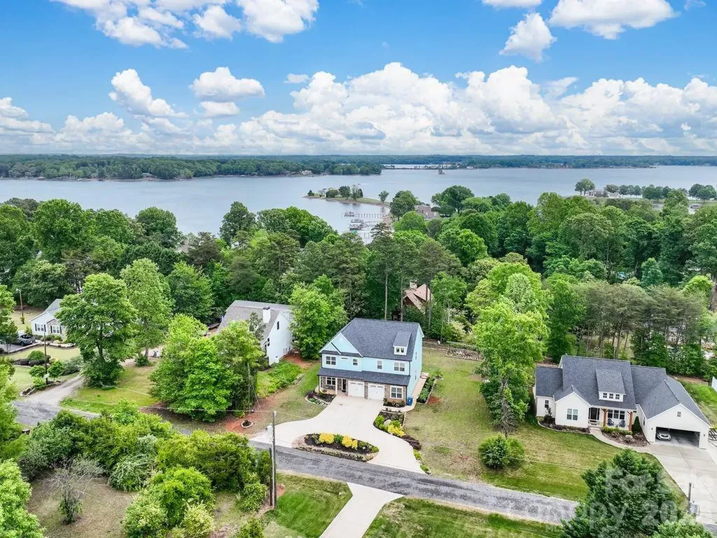 4950 Surfwood Drive Sherrills Ford NC 28673