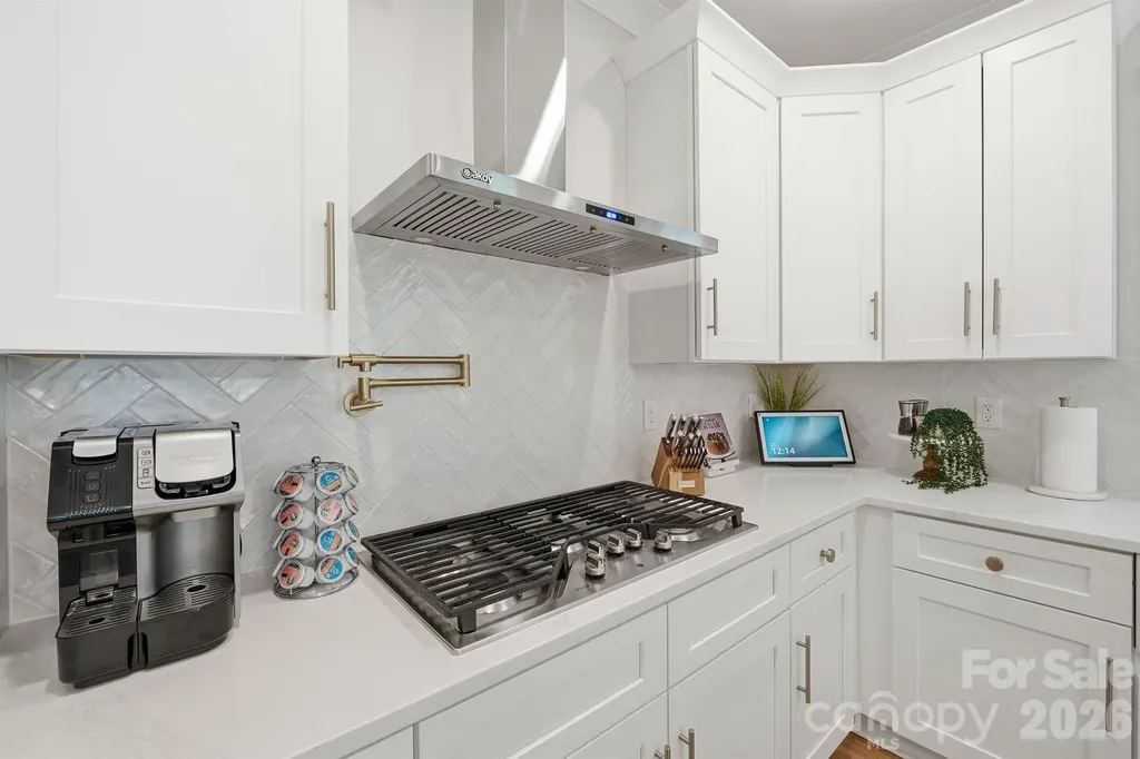 4016 Tresevant Avenue Charlotte NC 28208