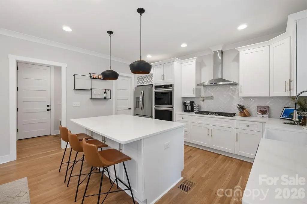 4016 Tresevant Avenue Charlotte NC 28208