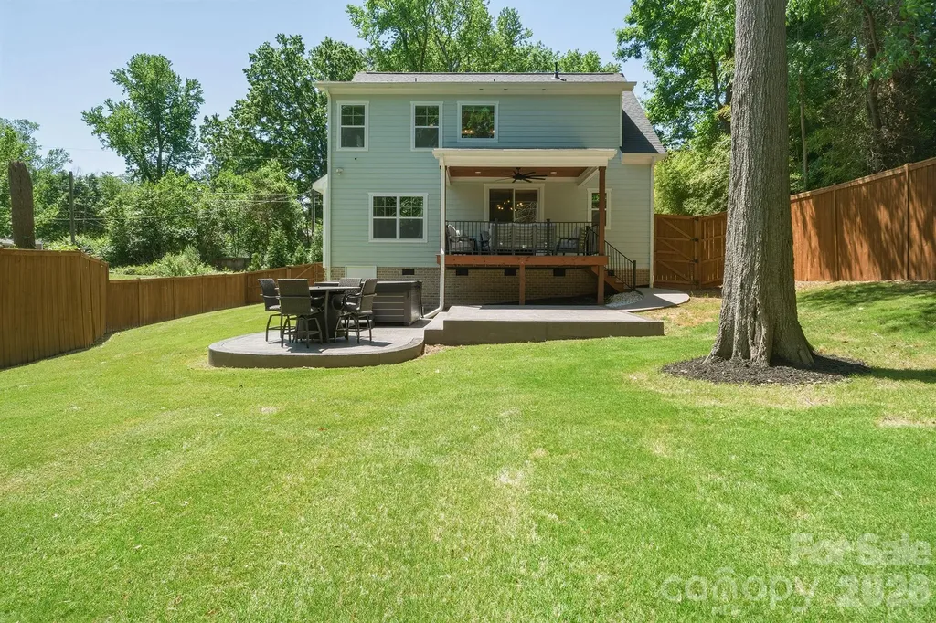 4016 Tresevant Avenue Charlotte NC 28208