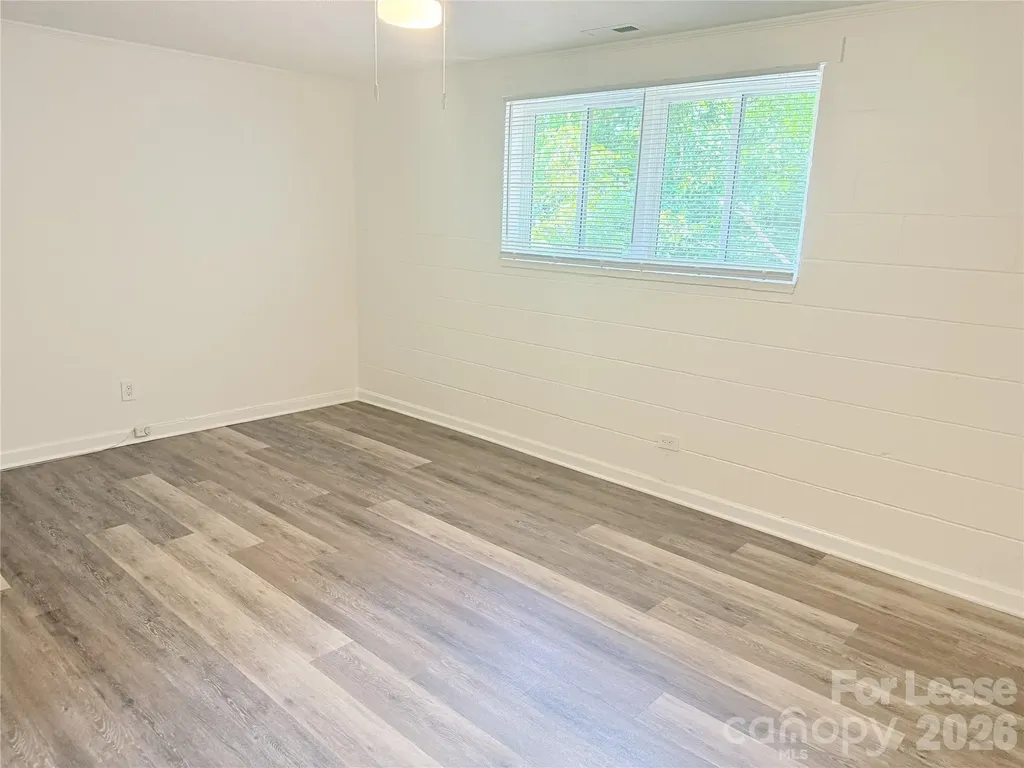 110 N Peterson Street Stanley NC 28164