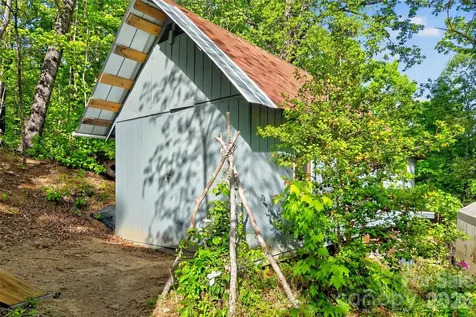 221 Hammer Hollow Drive Marion NC 28752