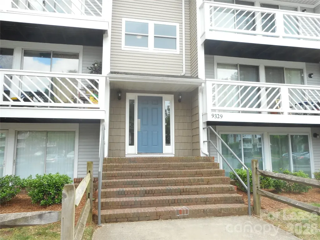 9329 Old Concord Road Charlotte NC 28213