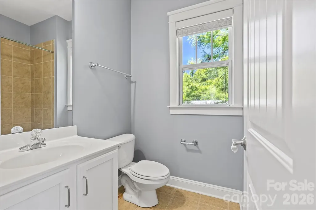 540 Dubois Court Charlotte NC 28208