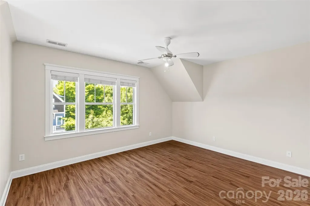 540 Dubois Court Charlotte NC 28208
