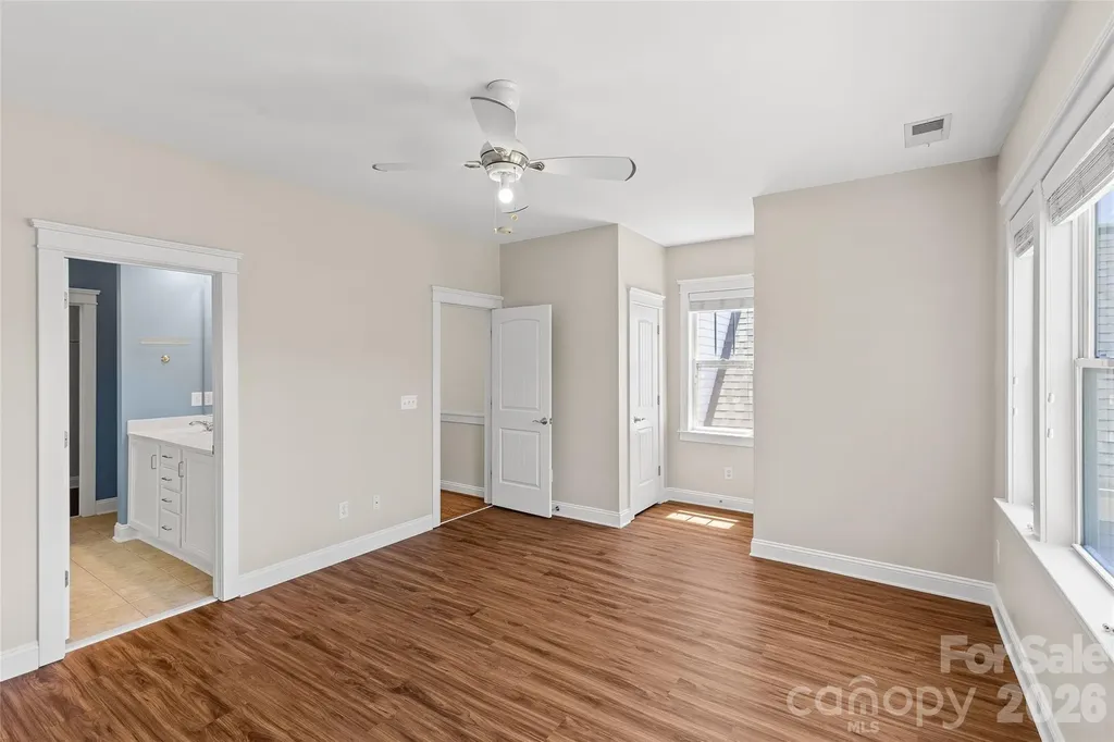 540 Dubois Court Charlotte NC 28208
