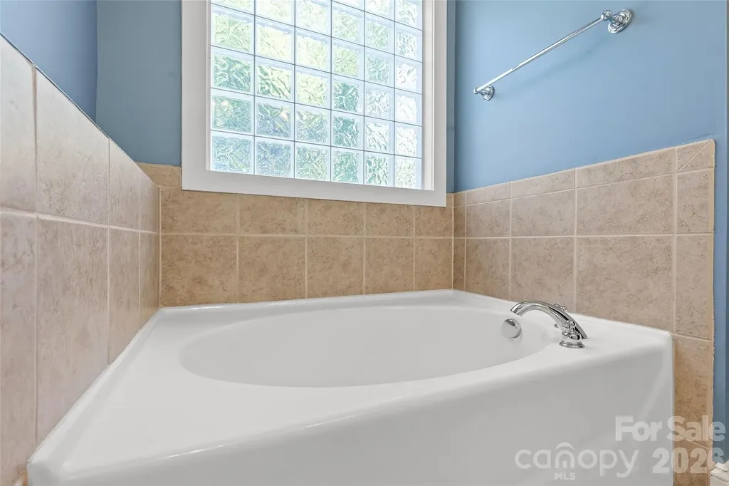 540 Dubois Court Charlotte NC 28208