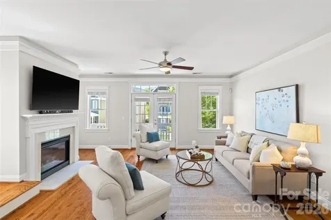 540 Dubois Court Charlotte NC 28208