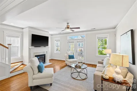 540 Dubois Court Charlotte NC 28208