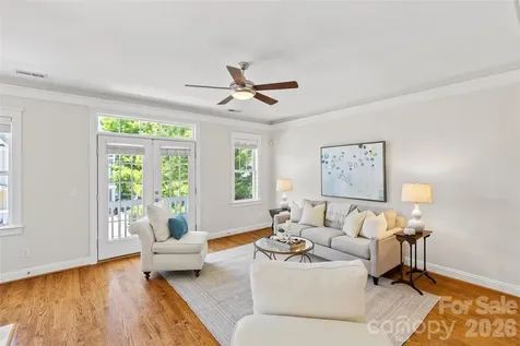 540 Dubois Court Charlotte NC 28208