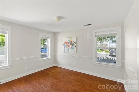 540 Dubois Court Charlotte NC 28208
