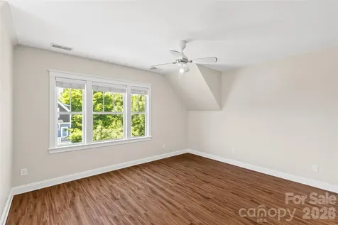 540 Dubois Court Charlotte NC 28208