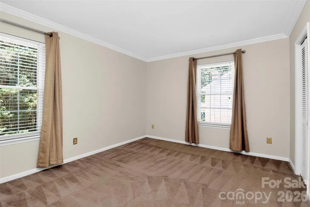9234 Kings Canyon Drive Charlotte NC 28210