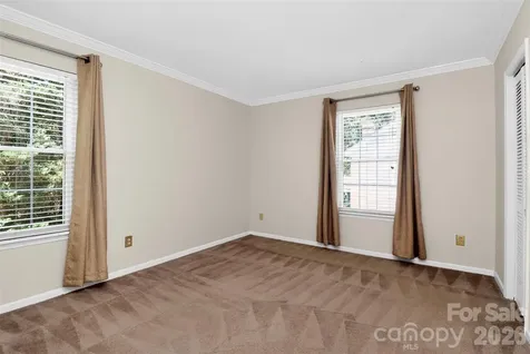 9234 Kings Canyon Drive Charlotte NC 28210