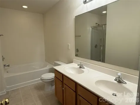 1420 Ladora Drive Charlotte NC 28262
