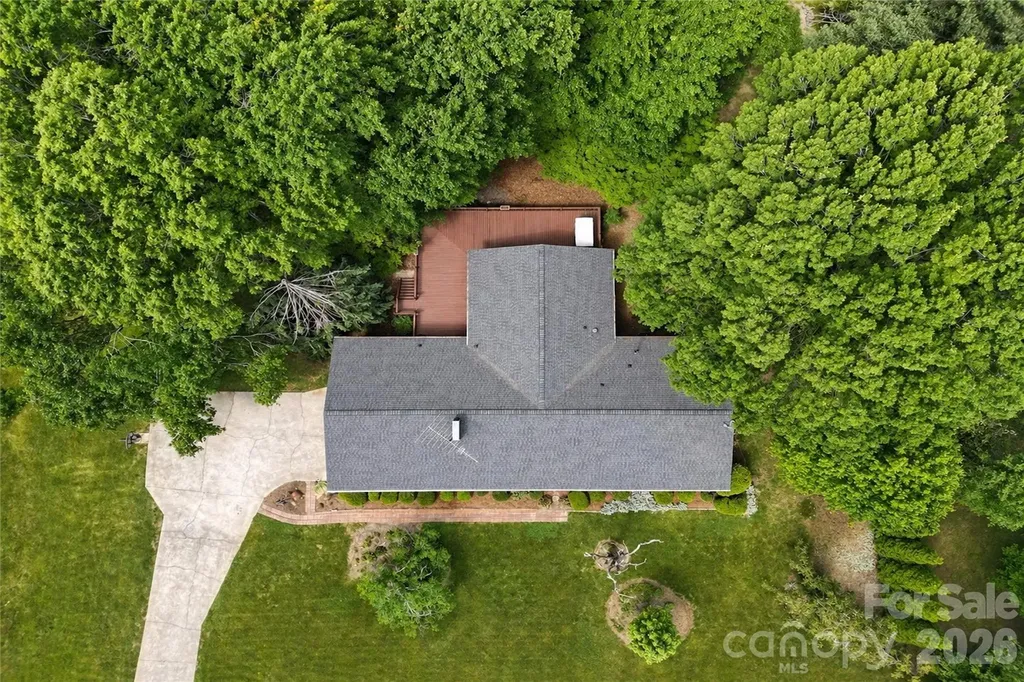 270 Lewis Ferry Road Statesville NC 28677