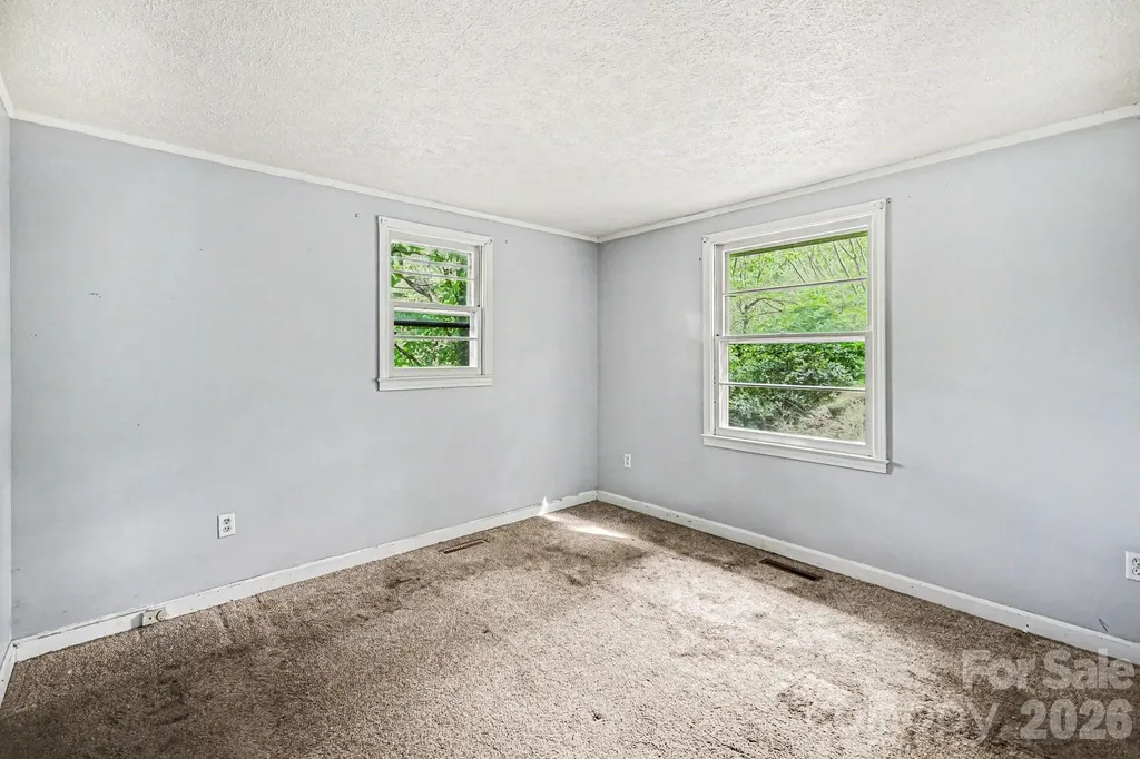 607 Texas Trail Dallas NC 28034