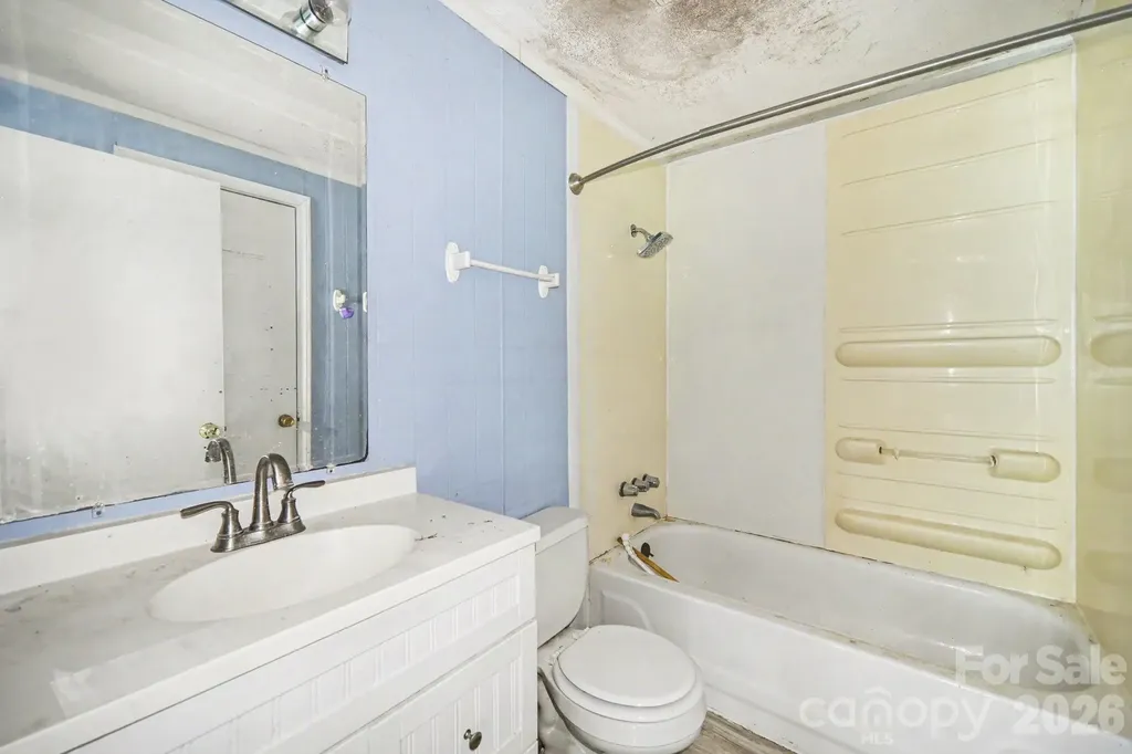 607 Texas Trail Dallas NC 28034