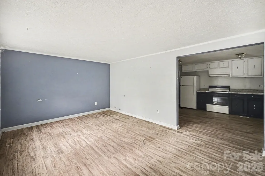 607 Texas Trail Dallas NC 28034