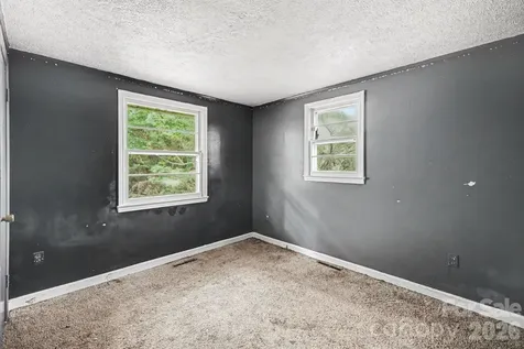 607 Texas Trail Dallas NC 28034