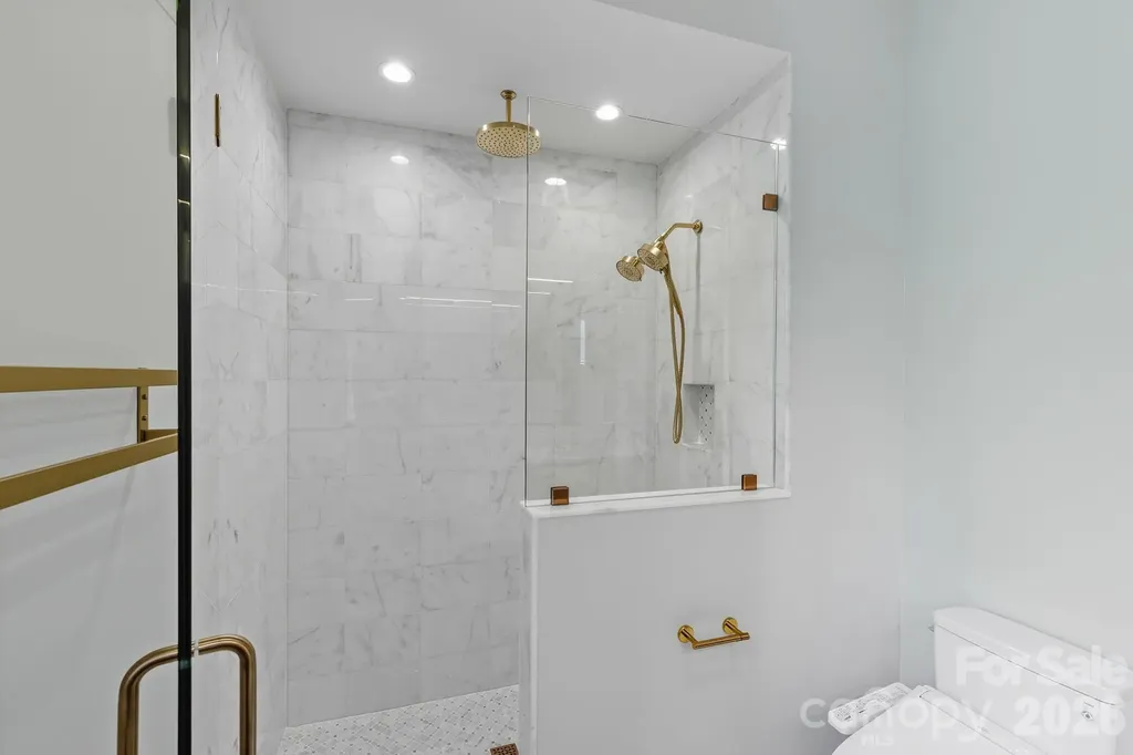 25 Ted Linn Drive Fairview NC 28730